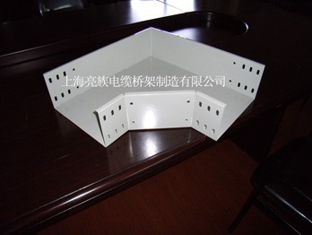 电缆桥架配件对桥架性能的影响